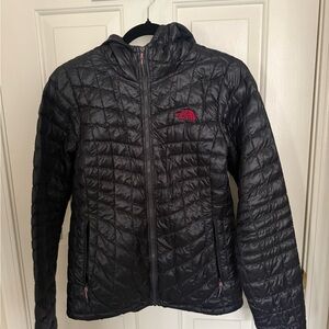 The North Face Women's Black Puffer Jacket